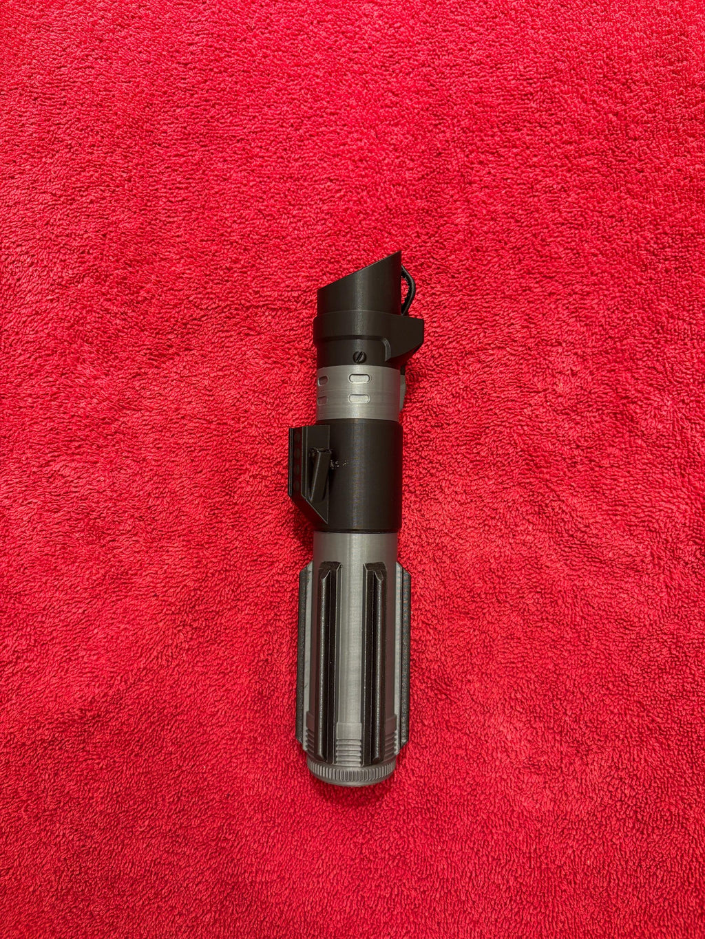 3D Printed Darth Vader Lightsaber Prop With Collapsible Blade