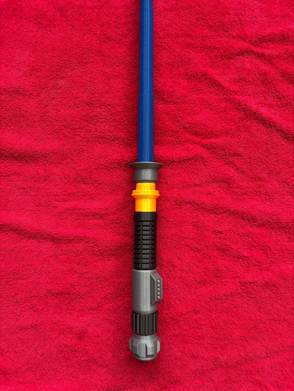 3D Printed Obi Wan Lightsaber Prop With Collapsible Blade and Gold Accents